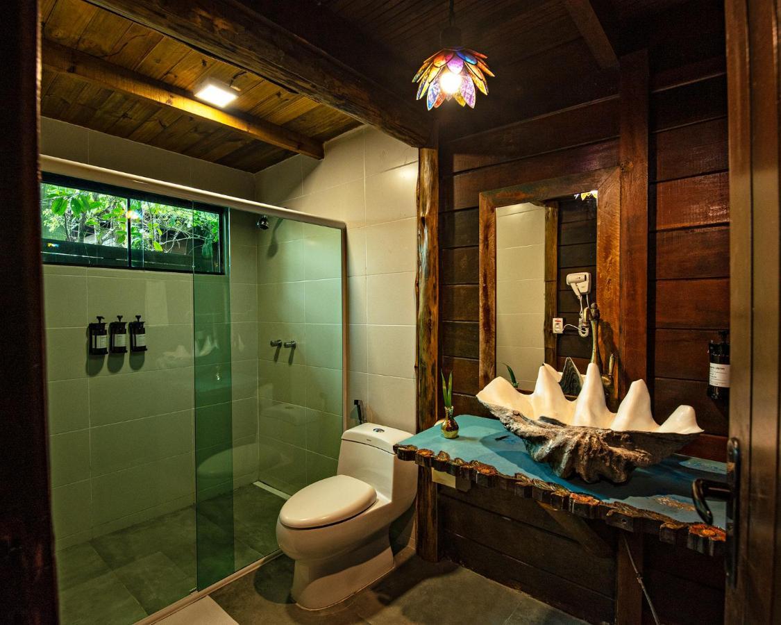 Grajagan Surf Resort Ilha do Mel Quarto foto