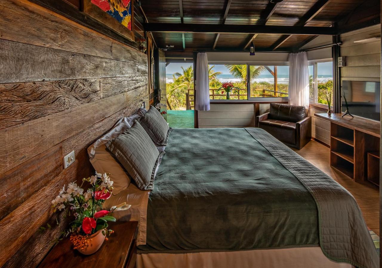 Grajagan Surf Resort Ilha do Mel Exterior foto